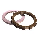 AOKI Compl.Clutch Kit incl.springs SX/EXC250/300 13-25 / SXF450 13-25 / EXC-F 450/500 13-25 / HVA TC/TE250/300 14-25 / FC450 14-25 / FE450/500 14-25 / GASGAS MC250-MCF450 21-25 / EC250/300 21-25 / ECG450 21-25