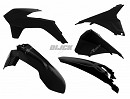 RACETECH Plastic Kit + Airbox Cover EXC/EXCF 14-16 BLACK 
Front fender Black
Rear Fender Black
Radiator Scoops Black
Airbox Cover Left Black
Airbox Cover Right Black