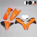RACETECH Plastic Kit SX/F including Airbox Covers 13-15 OEM
- Front Fender Orange
- Rear Fender Orange
- Radiator Cover Orange/Black
- Front Number White
- Airbox Cover Left Orange/Black
- Airbox Cover Right Orange/Black