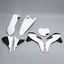 RACETECH Plastic Kit SX/F including Airbox Covers 13-15 WHITE/BLACK
Kit includes:
- Front Fender White
- Rear Fender White
- Radiator Cover White
- Front Number White
- Airbox Cover Left White
- Airbox Cover Right White