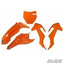 UFO Plastic Kit SX65 16-23 Orange
- Front fender Orange
- Rear Fender Orange
- Front Number Plate Orange
- Radiator Scoops Black / Orange