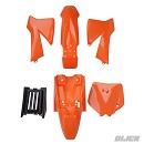 DIKE Plastic KIT KTM SX50 02-08 ORANGE
- Voorspatbord Oranje
- Achterspatbord + Zijschilden Oranje
- Radiateurkappen Oranje
- Voornummerbord Oranje
- Luchtfilterdeksel Zwart
